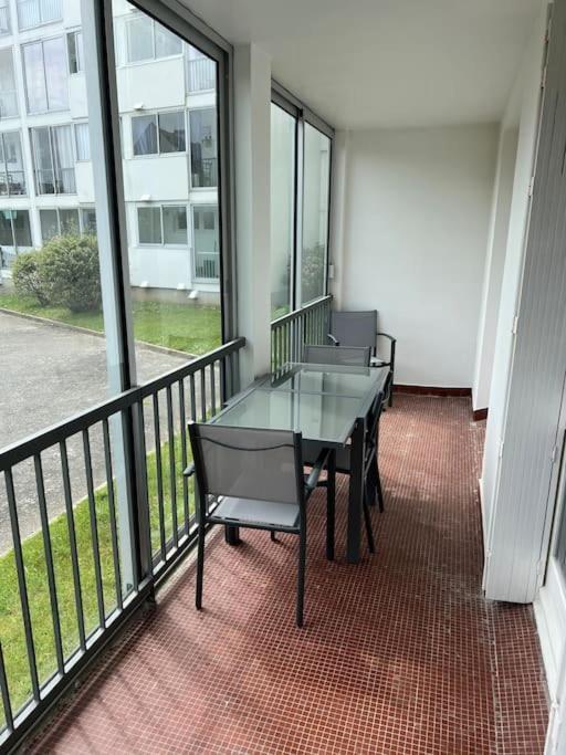 Bel Appartement De Bord De Mer Avec Veranda Roscoff Eksteriør bilde